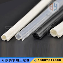 ����T���͗l